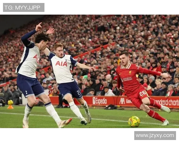 2020年英超激战热刺主场迎战利物浦精彩回顾与赛后分析